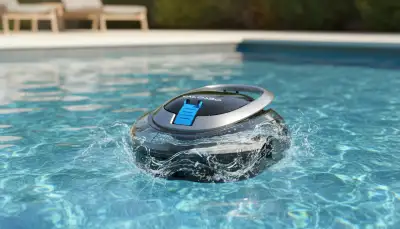 Klares Wasser: Pool Skimmer reinigen