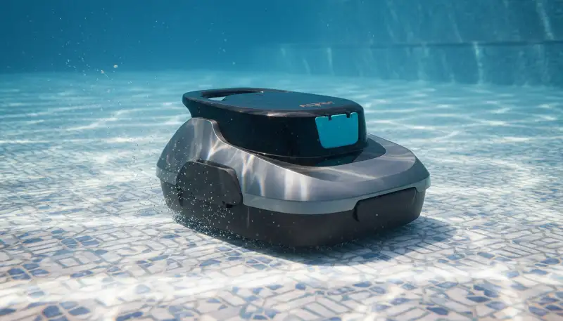 Schonende Reinigung: Poolroboter für Folienpools