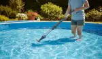 Der perfekte Aufstellpool Sauger: Sauberkeit leicht gemacht