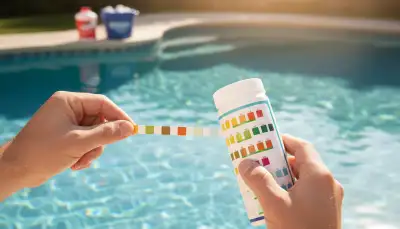 Optimales Poolwasser: Algen keine Chance