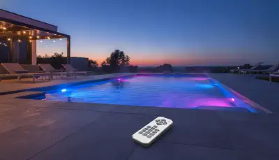 Pool Unterwasserbeleuchtung: Licht unter Wasser